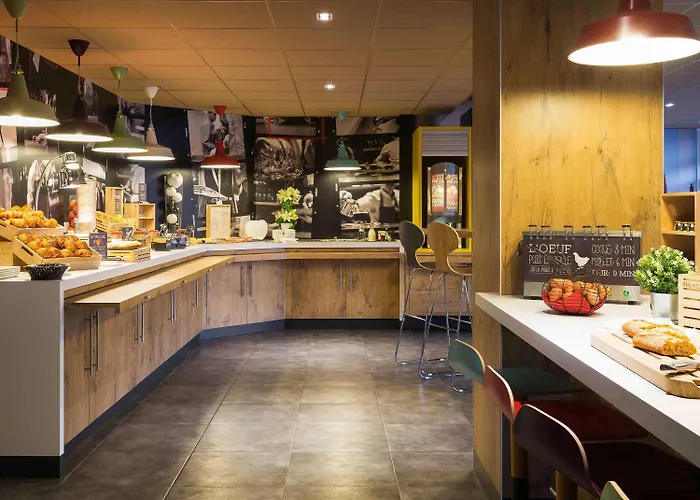 Hotel Ibis Centre 3*