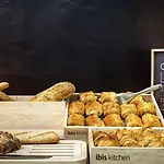 Hotel Ibis Centre 3*