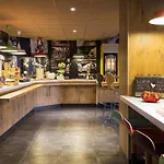 Hotel Ibis Centre 3*