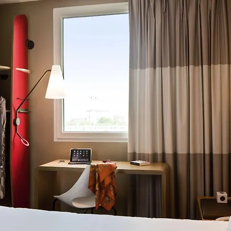 Ibis Centre Hotel