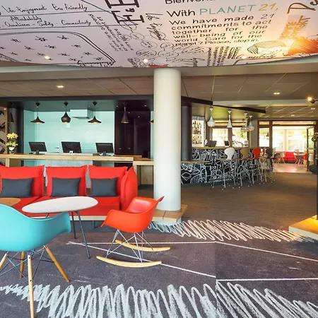 Ibis Centre