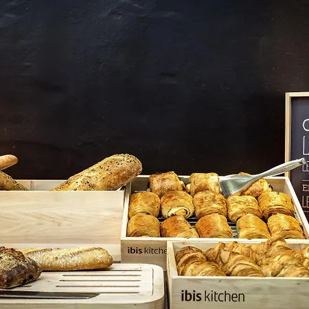 Hotel Ibis Centre 3*