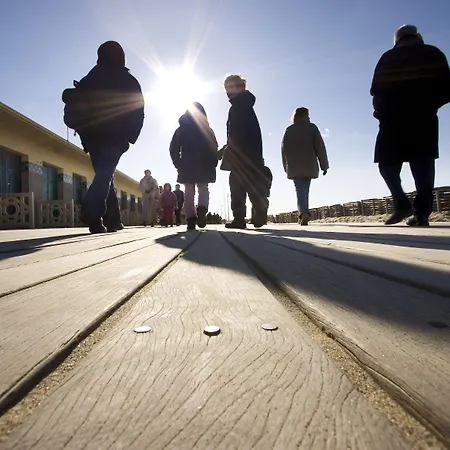 Отель Ibis Centre Довиль