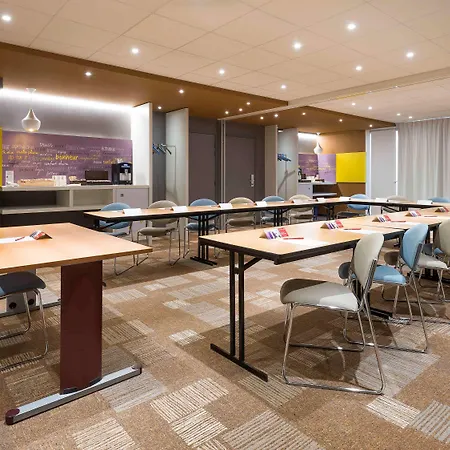 Отель Ibis Centre 3*