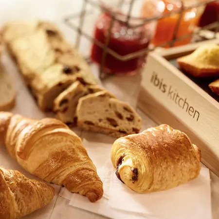 Ibis Centre 3* Довиль