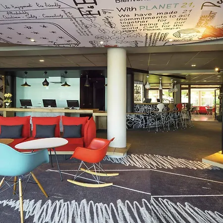 Отель Ibis Centre 3*