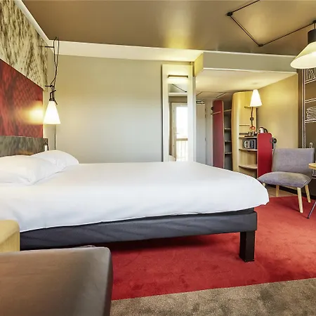 ホテル イビス サントル ドーヴィル