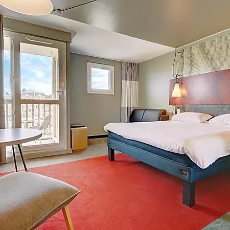 Ibis Centre 3*
