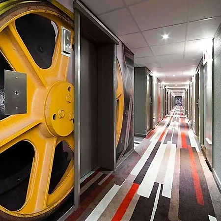 Hotel Ibis Centre 3*