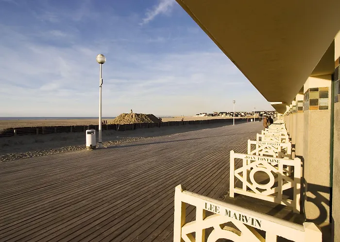 Ibis Centre Hotel 3*