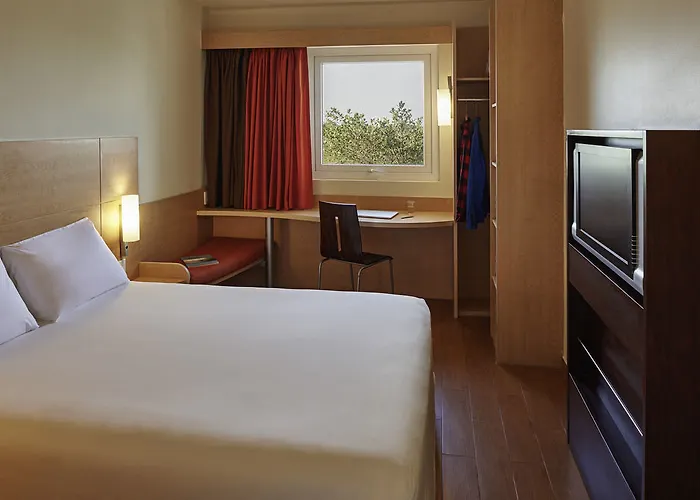 מלון Ibis Centre דוביל